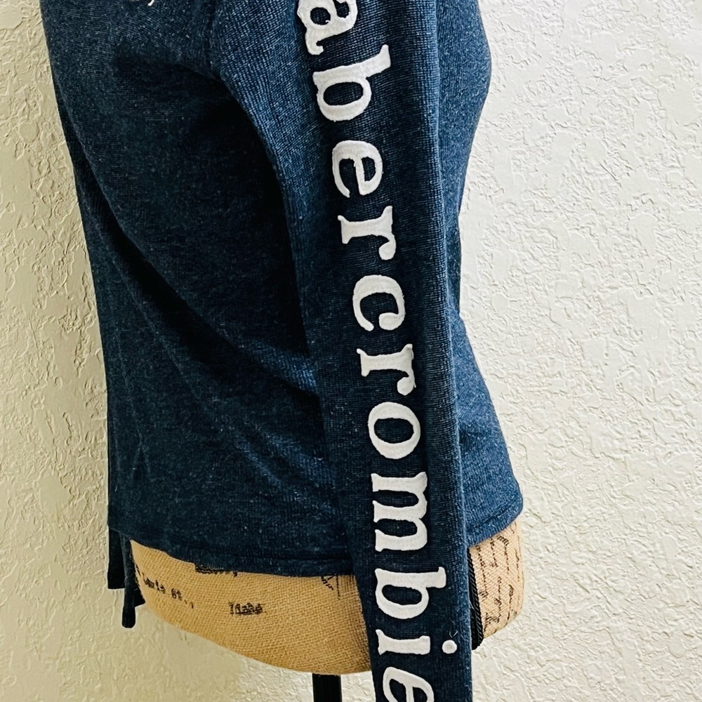 Abercrombie Shirt Size 13/14 youth